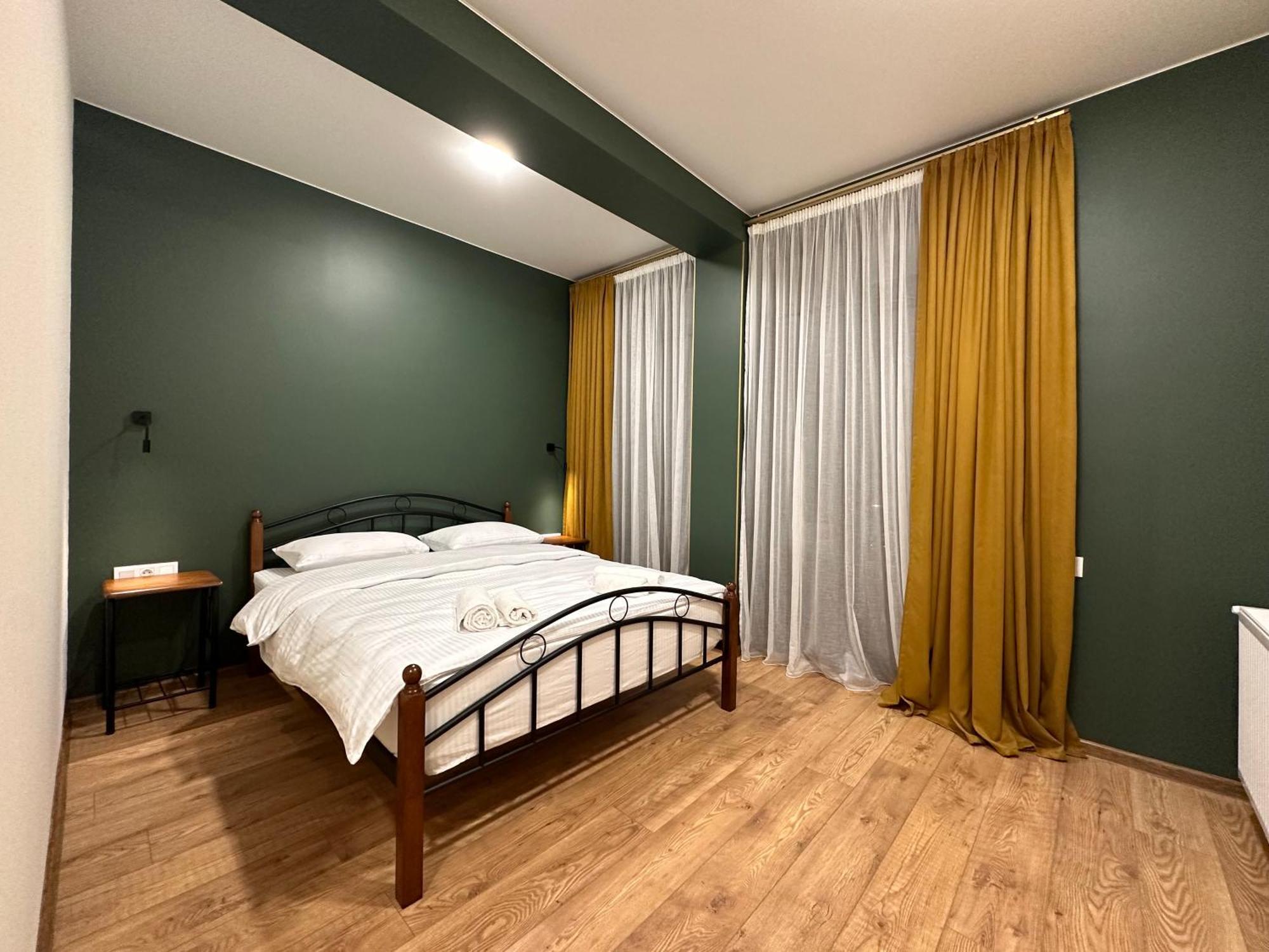 Hotel Mountime Kazbegi מראה חיצוני תמונה